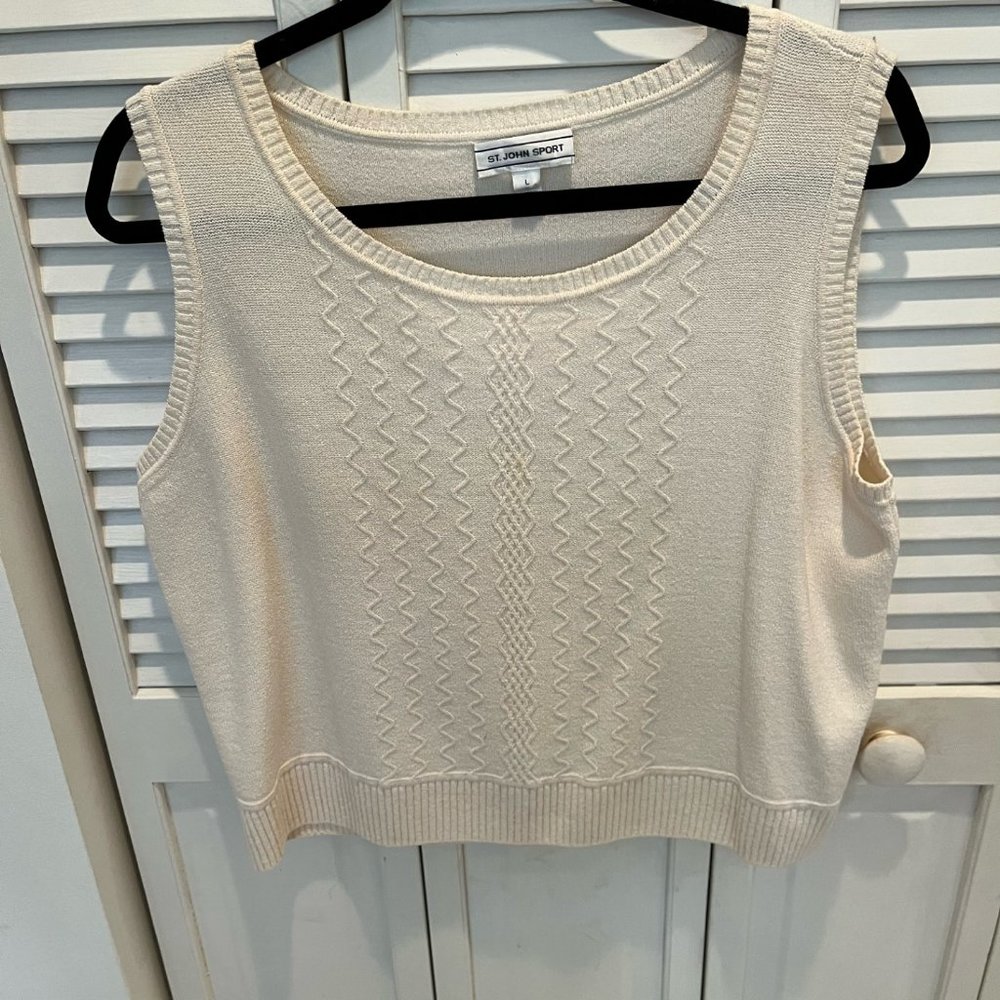St John Cream Vest - Picture 2 of 4